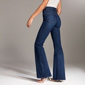 Aritzia Denim Forum The Marianne Flare Dark Wash Size 31